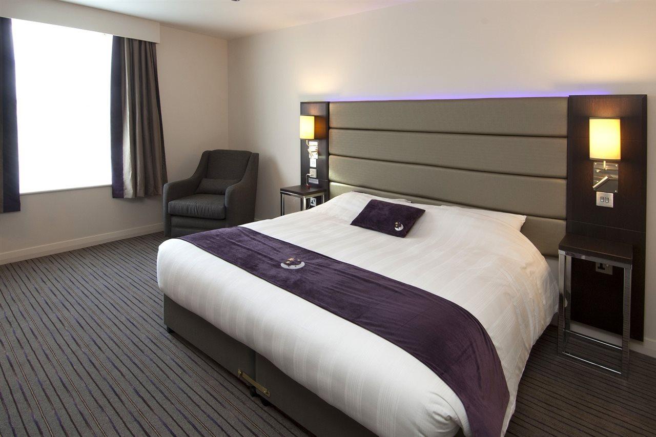 Premier Inn Bedford South Kempston Buitenkant foto